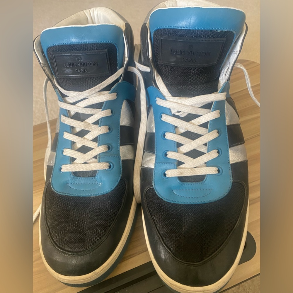 Louis Vuitton Sneakers